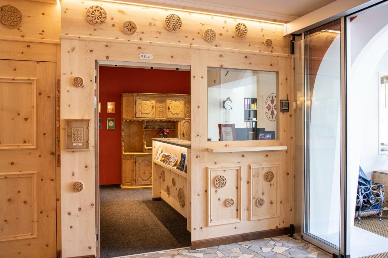 Hotel Chesa Randolina Sils Maria Bagian luar foto