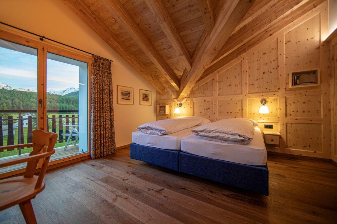 Hotel Chesa Randolina Sils Maria Bagian luar foto