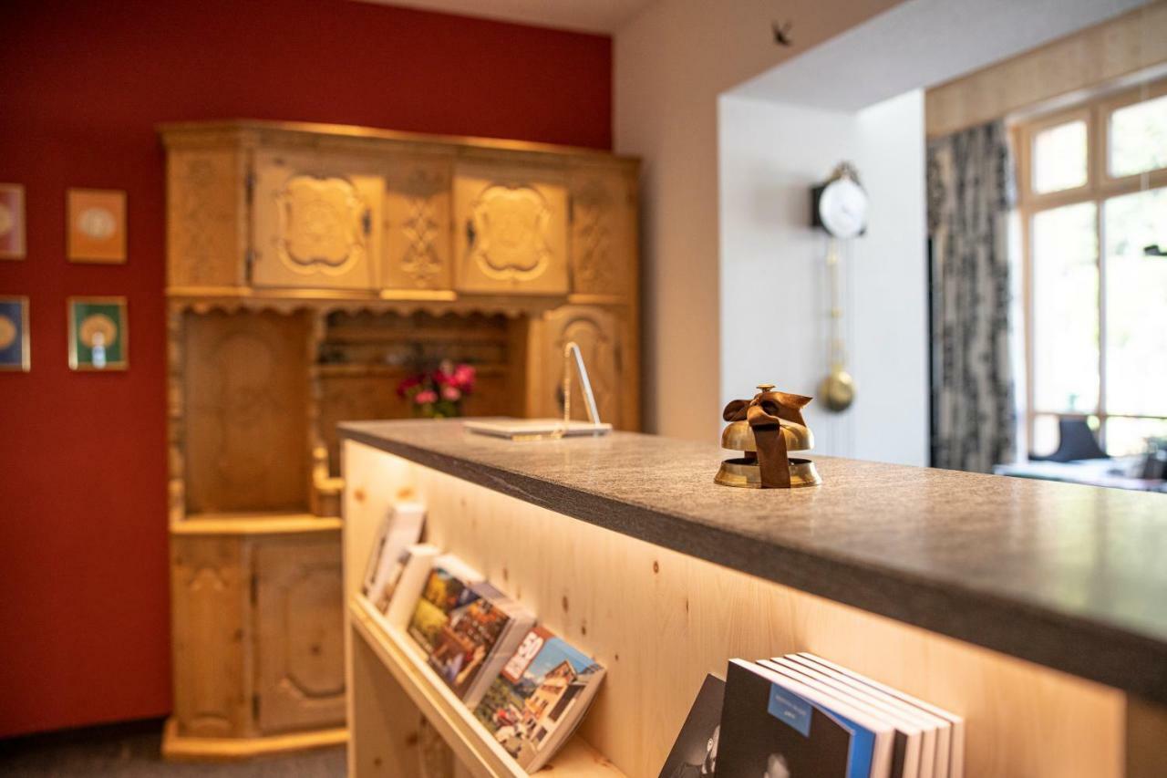 Hotel Chesa Randolina Sils Maria Bagian luar foto