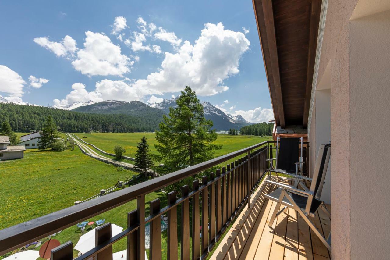 Hotel Chesa Randolina Sils Maria Bagian luar foto